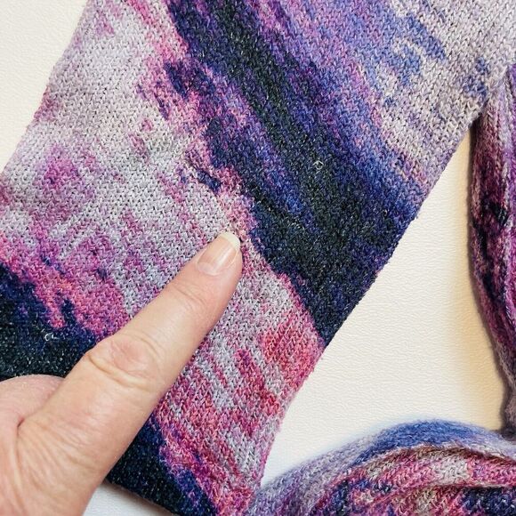 Jess & Jane Crepe Sweater Womens S Purple Blue Abstract Lightweight Asymmetrical - Picture 6 of 6